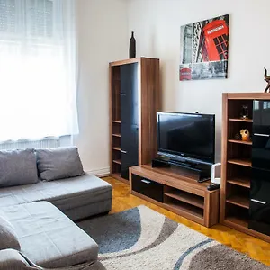 ellenőrizze a rendelkezésre állást