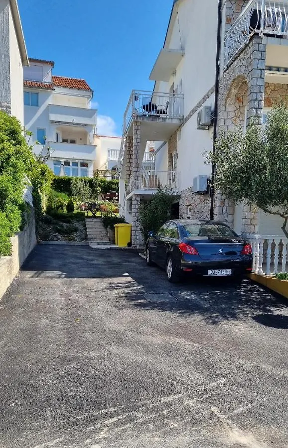 Apartmani Mali Selce Apartment